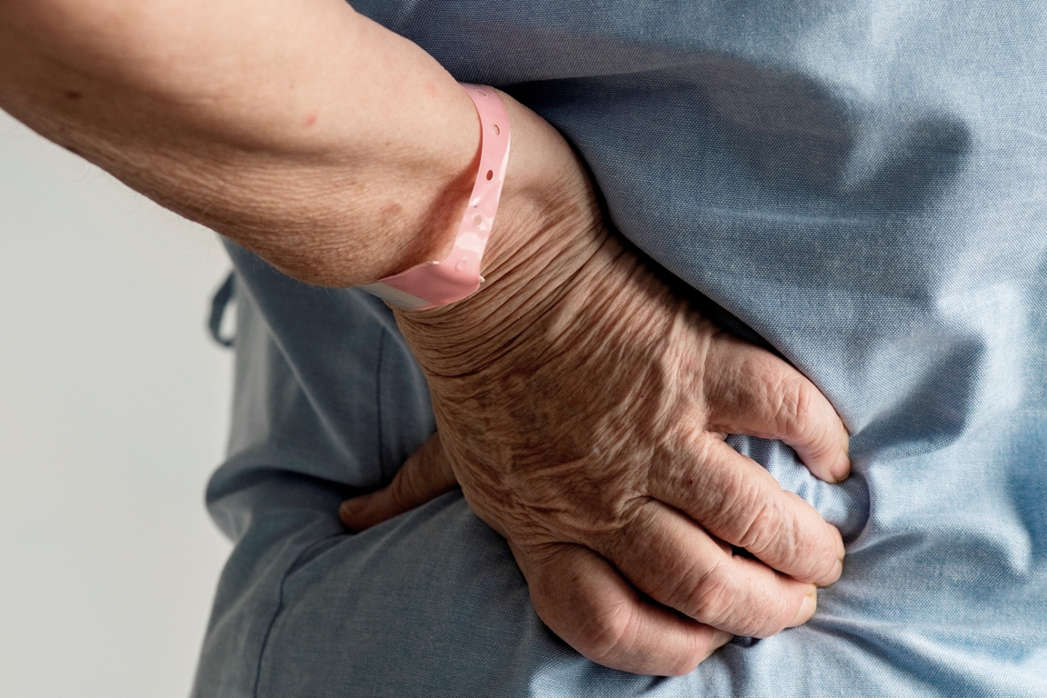 Догляд за людьми похилого віку при артриті